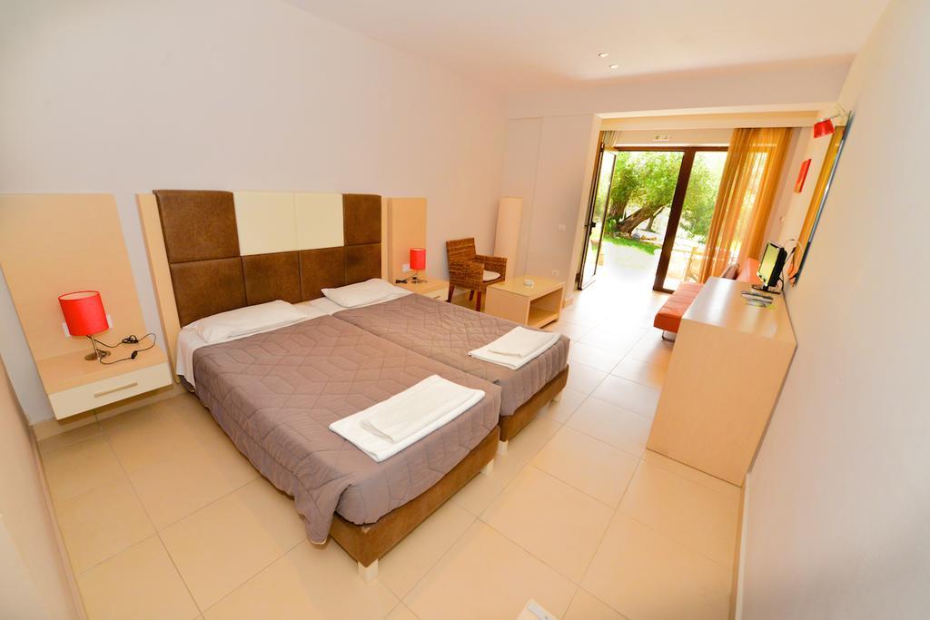 Medusa Lux Apartments เลียปาเดส ภายนอก รูปภาพ