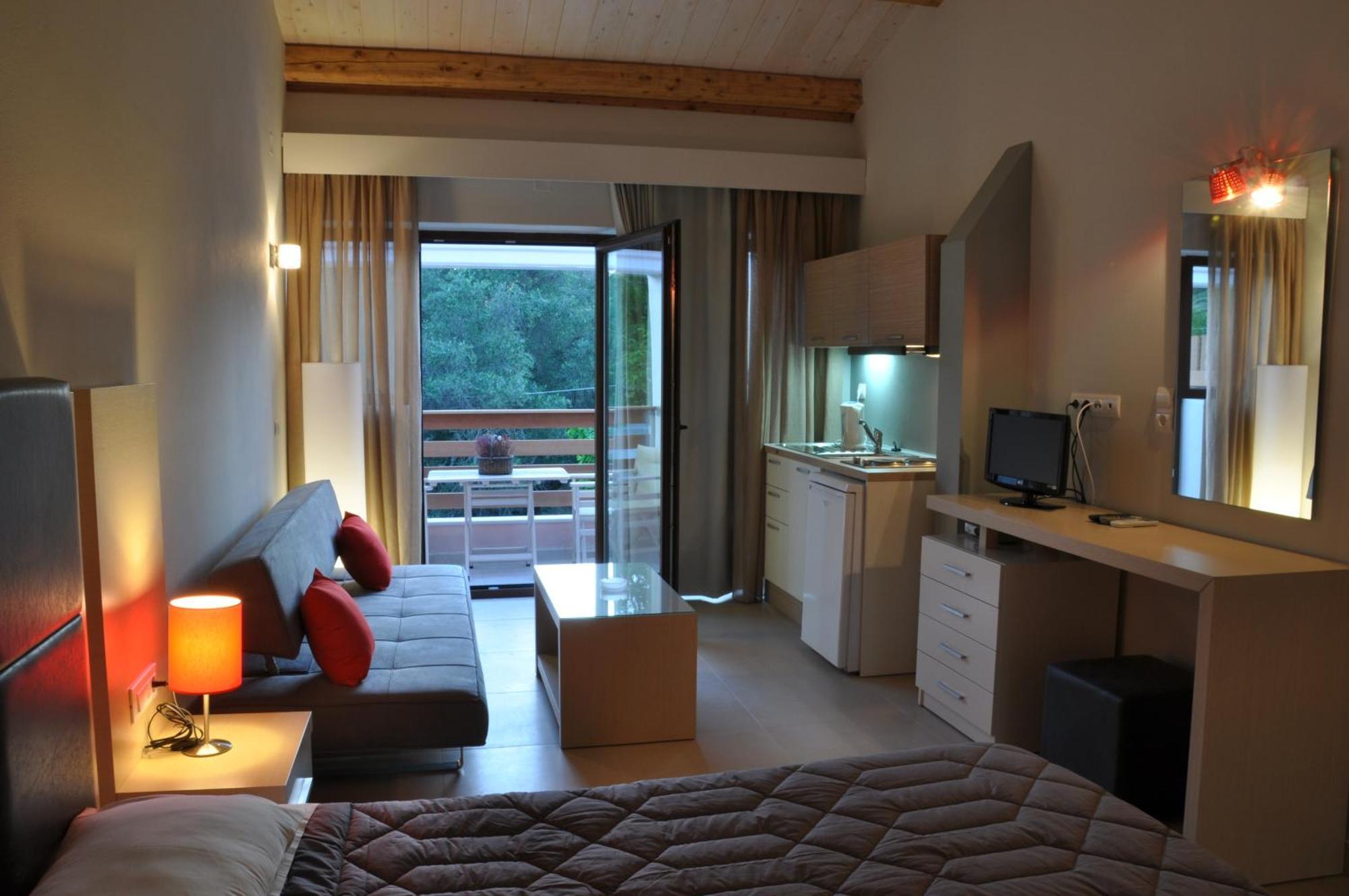 Medusa Lux Apartments เลียปาเดส ภายนอก รูปภาพ