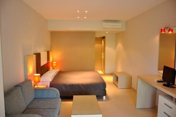 Medusa Lux Apartments เลียปาเดส ห้อง รูปภาพ