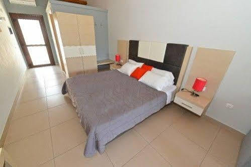 Medusa Lux Apartments เลียปาเดส ภายนอก รูปภาพ