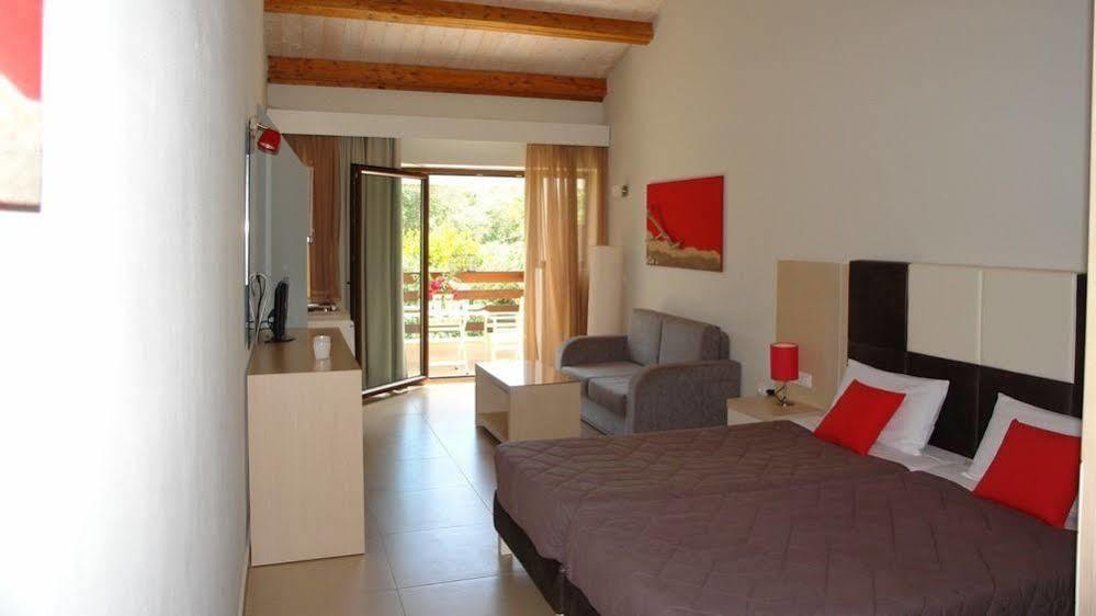Medusa Lux Apartments เลียปาเดส ภายนอก รูปภาพ